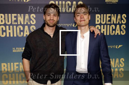 Amsterdam 4 maart 2024
Premiere Buenas Chicas in Tuschinski met oa Susan radder Noel v Kleef Britt Scholte Thijs Boermans Juvat westendorp Robin FringsFelice Poppeliers en Christina Zaragoza. Rein v Duivenbode met vriendin