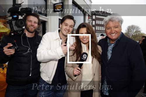 Amsterdam 21 maart 2024
Cd presentatie Billy Dans in de Jordaan. Rene Froger met zijn zoon Maxim en team van Qisum (het nieuwe bedrijf van de familie Froger)