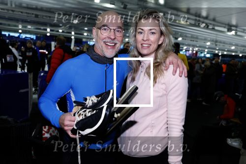 Heerenveen 24 maaart 2024
De hollandse 100 wordt dit jaar gereden in Thyalf . Aanwezig oa Prins Bernhard Prinses Annette Samuel v Vollenhoven Benjamin v Vollenhoven Prinses Margriet Mr Pieter v Vollenhoven Prins Maurits Lucas v Vollenhoven en  Prins Pieter Christiaan . Verder aanwezig Simon Keizer Bas Muijs (en vrouw) Marianne Timmer Benjamin Aslan Joy Beune Eduard Schaepman met zijn zoon en Rob Kamphues met vriendin.