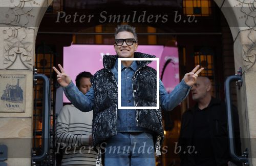 Amsterdam 7 maart 2024
Opening expositie Robbie Williams in het Moco museum.