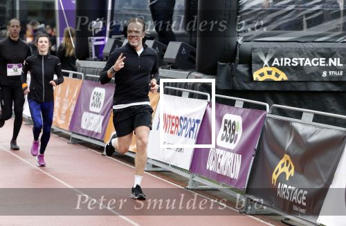 Amsterdam 16 maart 2024
Radio 538 run tbv het Prinses Maxima Centrum in het Olympisch stadion. Oa aanwezig 
Robert Doornbos