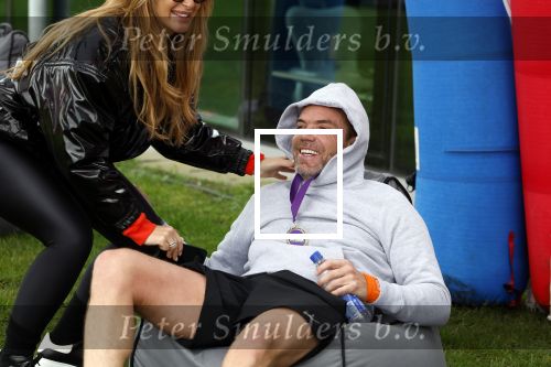 Amsterdam 16 maart 2024
Radio 538 run tbv het Prinses Maxima Centrum in het Olympisch stadion. Oa aanwezig 
Robert Doornbos en Chantal Bles
