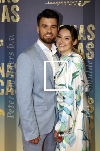 Amsterdam 4 maart 2024
Premiere Buenas Chicas in Tuschinski met oa Susan radder Noel v Kleef Britt Scholte Thijs Boermans Juvat westendorp Robin FringsFelice Poppeliers en Christina Zaragoza. Robin Frings met vriendin en familie
