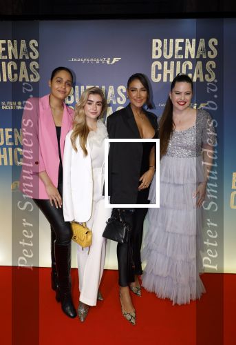 Amsterdam 4 maart 2024
Premiere Buenas Chicas in Tuschinski met oa Susan radder Noel v Kleef Britt Scholte Thijs Boermans Juvat westendorp Robin FringsFelice Poppeliers en Christina Zaragoza. Robin Martens