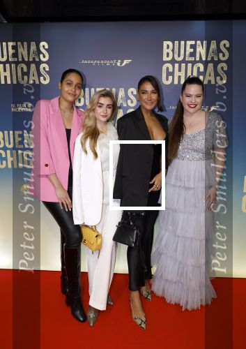 Amsterdam 4 maart 2024
Premiere Buenas Chicas in Tuschinski met oa Susan radder Noel v Kleef Britt Scholte Thijs Boermans Juvat westendorp Robin FringsFelice Poppeliers en Christina Zaragoza. Robin Martens