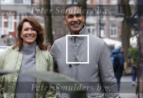 Amsterdam 22 maart 2024
Ruud Gullit met zijn vriendin Karin de Rooij