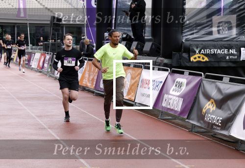 Amsterdam 16 maart 2024
Radio 538 run tbv het Prinses Maxima Centrum in het Olympisch stadion. Oa aanwezig 
Ryan Marciano
