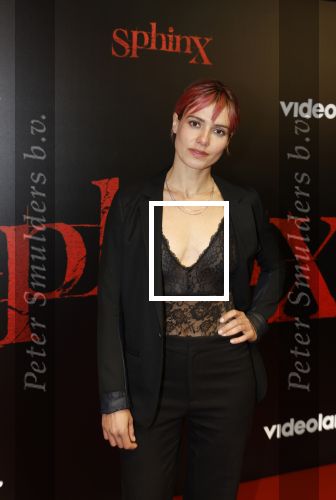 Amsterdam 18 maart 2024
Premiere Spinx in Pathe Tuschinski met in de cast oa Andrea Vass Benja Bruijning Chardonnay Rillen Delilah Warcup v Eyck Eva v Heijningen Marvcel Hensema Rami Kooti Arab Rifka Lodeizen Sallie Harmsen en Sil v d Zwan.