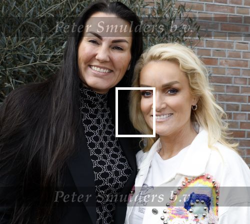Amsterdam 19 maart 2024
Boekpresentatie Angelique Woudenberg in restaurant Breda. Samantha Steenwijk met partner