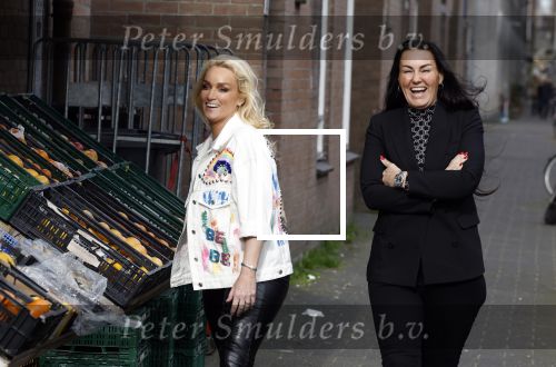 Amsterdam 19 maart 2024
Boekpresentatie Angelique Woudenberg in restaurant Breda. Samantha Steenwijk met partner
