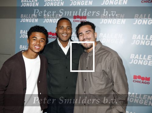 Amsterdam 27 maart 2024
Boekpresentatie Nino Wilkes in boom boom Chicago. Shane Kluivert met Patrick Kluivert en Quincy Kluivert