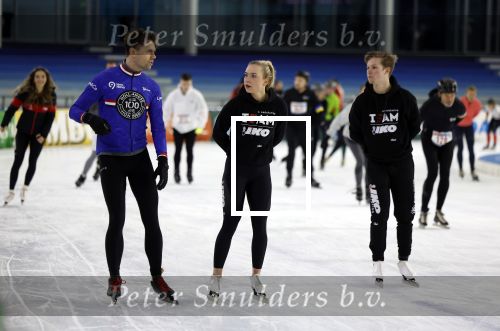 Heerenveen 24 maaart 2024
De hollandse 100 wordt dit jaar gereden in Thyalf . Aanwezig oa Prins Bernhard Prinses Annette Samuel v Vollenhoven Benjamin v Vollenhoven Prinses Margriet Mr Pieter v Vollenhoven Prins Maurits Lucas v Vollenhoven en  Prins Pieter Christiaan . Verder aanwezig Simon Keizer Bas Muijs (en vrouw) Marianne Timmer Benjamin Aslan Joy Beune Eduard Schaepman met zijn zoon en Rob Kamphues met vriendin.