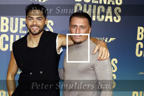 Amsterdam 4 maart 2024
Premiere Buenas Chicas in Tuschinski met oa Susan radder Noel v Kleef Britt Scholte Thijs Boermans Juvat westendorp Robin FringsFelice Poppeliers en Christina Zaragoza. Thijs Boermans met Harrie Snijders