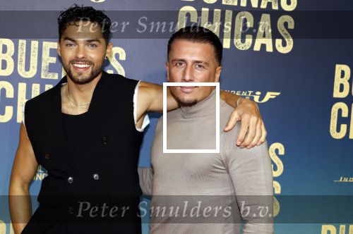 Amsterdam 4 maart 2024
Premiere Buenas Chicas in Tuschinski met oa Susan radder Noel v Kleef Britt Scholte Thijs Boermans Juvat westendorp Robin FringsFelice Poppeliers en Christina Zaragoza. Thijs Boermans met Harrie Snijders