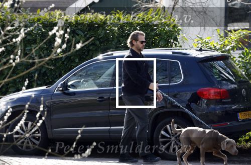 Zuiderwoude 4 maart 2024
Thijs Romer laat zijn hond uit.
