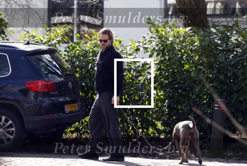 Zuiderwoude 4 maart 2024
Thijs Romer laat zijn hond uit.