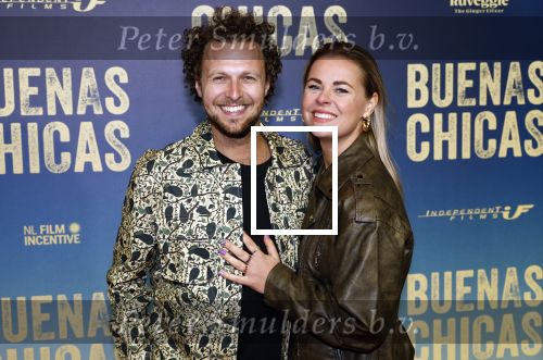 Amsterdam 4 maart 2024
Premiere Buenas Chicas in Tuschinski met oa Susan radder Noel v Kleef Britt Scholte Thijs Boermans Juvat westendorp Robin FringsFelice Poppeliers en Christina Zaragoza. Tim Senders met vrouw
