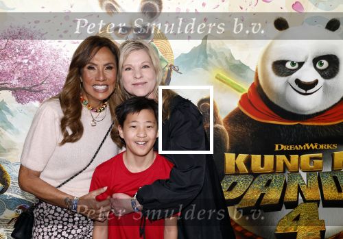 Amsterdam 10 maart 2024
Premiere Kung Fu Panda in de pathe Arena. Tina Nijkamp met zoontje en Patty Brard