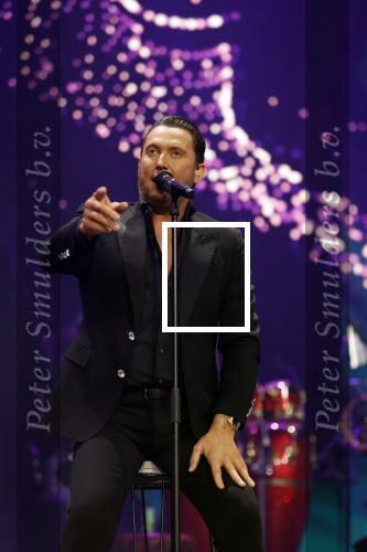Amsterdam 8 maart 2024
Holland zingt Hazes in het ziggo dome met oa Jeoen v d Boom Andre Hazes Douwe Bob Samantha Steenwijk Jamai Looman en Frans Bauer .