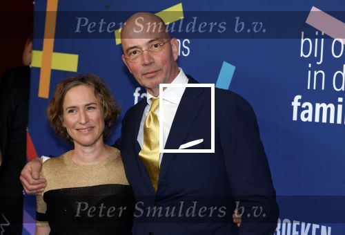 Amsterdam 15 maart 2024
Boekenbal in de stadschouwburg. Tommy Wieringa  met partner