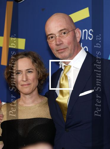 Amsterdam 15 maart 2024
Boekenbal in de stadschouwburg. Tommy Wieringa  met partner