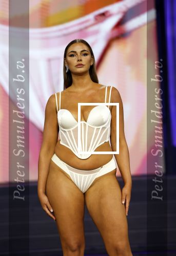 Amsterdam 5 maart 2024
Modeshow Hunkemoller in de westergasfabriek . Oa Loiza lamers loopt mee. Vivian Hoorn