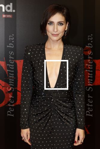 Amsterdam 18 maart 2024
Premiere Spinx in Pathe Tuschinski met in de cast oa Andrea Vass Benja Bruijning Chardonnay Rillen Delilah Warcup v Eyck Eva v Heijningen Marvcel Hensema Rami Kooti Arab Rifka Lodeizen Sallie Harmsen en Sil v d Zwan. Vivienne v d Assem