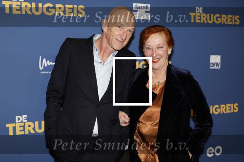 Rotterdam 13 maart 2024
Premiere de terugreis met oa Martin v Waardenberg en Leny Breederveld. Wilfried de Jong en Loes Luca