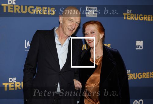 Rotterdam 13 maart 2024
Premiere de terugreis met oa Martin v Waardenberg en Leny Breederveld. Wilfried de Jong en Loes Luca
