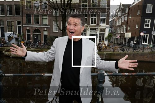 Amsterdam 21 maart 2024
Cd presentatie Billy Dans in de Jordaan. Wolter Kroes kwam met zijn vrouw