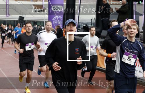 Amsterdam 16 maart 2024
Radio 538 run tbv het Prinses Maxima Centrum in het Olympisch stadion. 
Zangeres Maan Zangeres