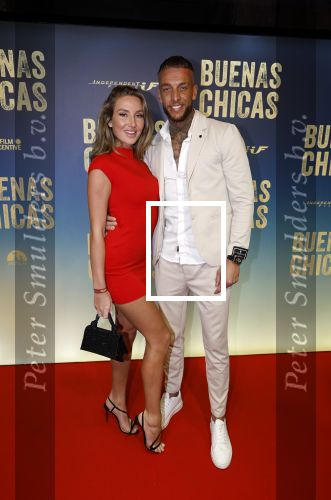 Amsterdam 4 maart 2024
Premiere Buenas Chicas in Tuschinski met oa Susan radder Noel v Kleef Britt Scholte Thijs Boermans Juvat westendorp Robin FringsFelice Poppeliers en Christina Zaragoza. DeeLee en Angelo Koppen