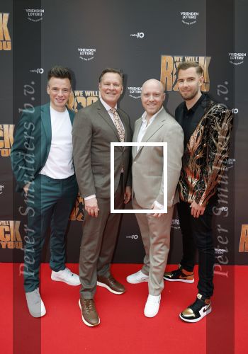 Amsterdam 29 maart 2026
Premiere we will rock you in het deLaMar theater . Albert Verlinde  Bram Verhaak Jaco Kaasschieten en Huub v d Heuvel kwamen met hun partners