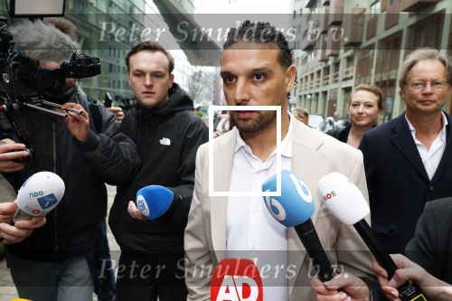 Amsterdam 24 maart 2026
Aankomst Ali B bij paleis v Justitie waar het hoger beroep in zijn zaak speelt.