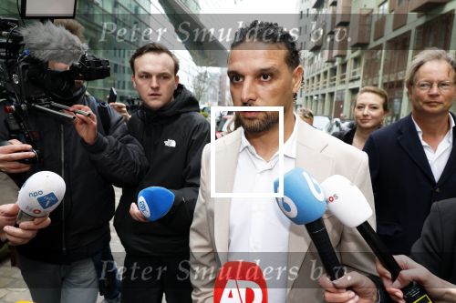Amsterdam 24 maart 2026
Aankomst Ali B bij paleis v Justitie waar het hoger beroep in zijn zaak speelt.