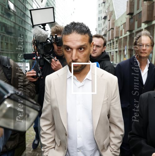 Amsterdam 24 maart 2026
Aankomst Ali B bij paleis v Justitie waar het hoger beroep in zijn zaak speelt.