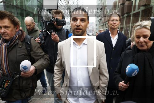 Amsterdam 24 maart 2026
Aankomst Ali B bij paleis v Justitie waar het hoger beroep in zijn zaak speelt.