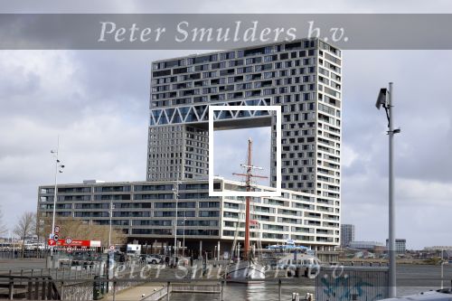 Amsterdam 30 maart 2026
Zanger Antoon heeft een appartement in complex Pontsteiger