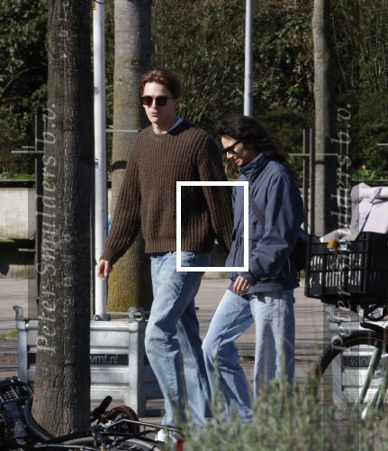 Amsterdam 18 maart 2026
Antoon gaat naar de westergasfabriek en gaat daar met een vriendin op terras zitten