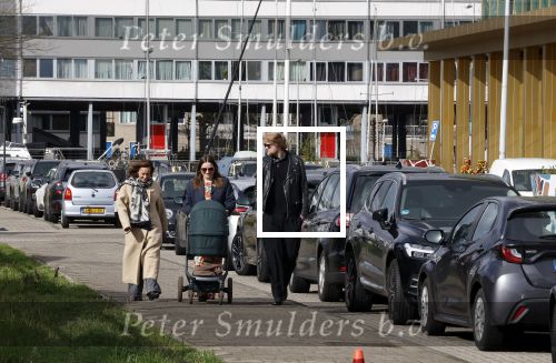 Amsterdam 26 maart 2026
Presentatie Linda Mini . Barbara Sloesen en Joost Hofman achter de Kinderwagen