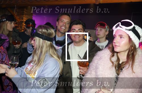 Zoetermeer 6 maart 2026
Bas Smit tijdens de opnames voor een promovideo in SnowWorld. De BN\'er kondigde samen met Wolter Kroes en Wilfred Genee een nieuw evenement aan in de Brabanthallen met de naam Apres ski reunie .