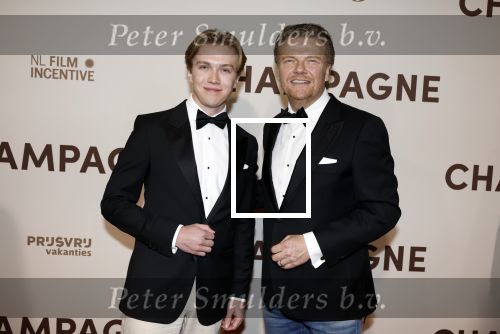 Amsterdam 16 maart 2026
Premiere Champagne met in de hoofdrollen Leo Alkemade Huub Stapel  en Guus Meeuwis . Bastiaan ragas met zijn zoon