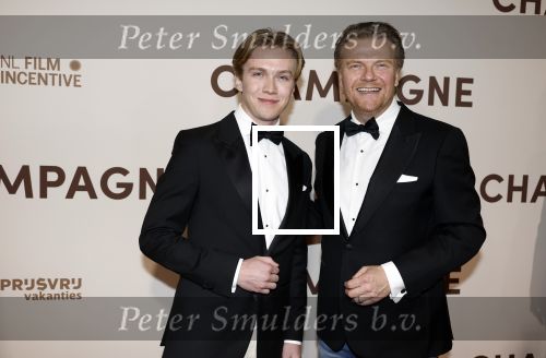 Amsterdam 16 maart 2026
Premiere Champagne met in de hoofdrollen Leo Alkemade Huub Stapel  en Guus Meeuwis . Bastiaan ragas met zijn zoon