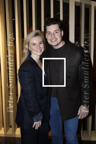 Leidschendam 25 maart 2025
De Bogaartjes hebben een feestje georganiseerd . Aanwezig  Rene Bogaart en zijn vrouw Sandra Bogaart .
Ook Don en Robin , Mitch en Robin Kim en Amisha Joe en Liv Pam en Finn en Opa Bogaart waren aanwezig .