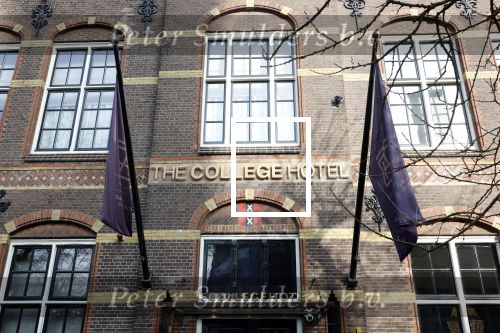 Amsterdam 8 maart 2026
Boek presentatie Yesim Candan in het college Hotel.