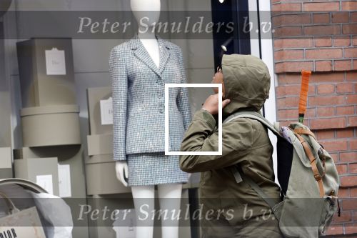Amsterdam 24 maart 2026
Daniel Arends op de pc hooftstraat met een muts op