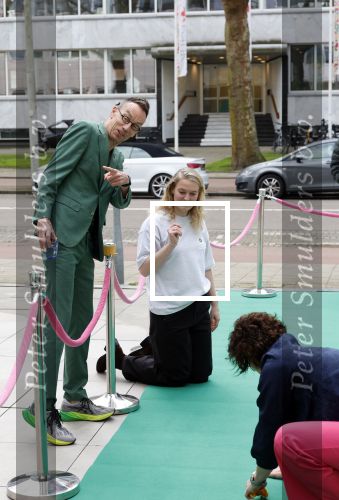 Den Haag 31 maart 2026
Koningin MÃ¡xima is aanwezig bij de viering van het 70-jarig jubileum van Oxfam Novib. De internationale humanitaire organisatie kijkt tijdens de viering vooruit naar de grote, wereldwijde uitdagingen van deze tijd. Koningin MÃ¡xima opent tijdens de bijeenkomst het nieuwe kantoor. Jan v Zanen en Wouter Kolff  ontvangen Maxima . Dolf Jansen