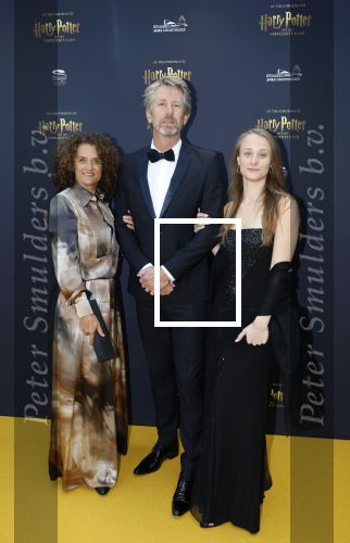 Scheveningen 14 maart 2026
Premiere Harry Potter in het afas circustheater. Edwin v d ar met zijn vrouw Annemarie en dochter Lynn