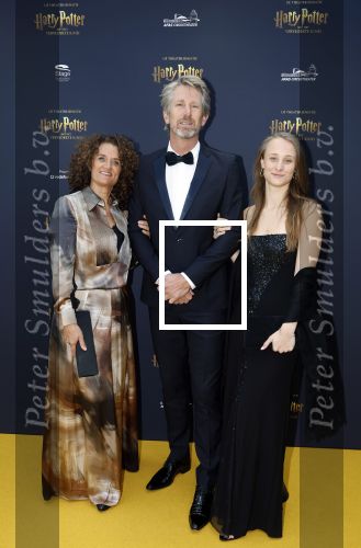 Scheveningen 14 maart 2026
Premiere Harry Potter in het afas circustheater. Edwin v d ar met zijn vrouw Annemarie en dochter Lynn