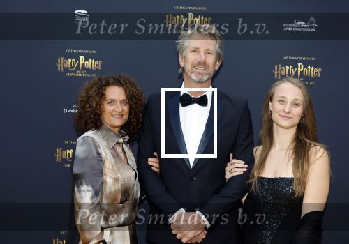 Scheveningen 14 maart 2026
Premiere Harry Potter in het afas circustheater. Edwin v d ar met zijn vrouw Annemarie en dochter Lynn